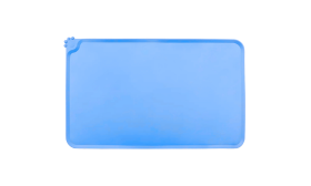 Tapete azul em silicone impermeável com bordas elevadas para evitar que salpicos danifiquem o chão.